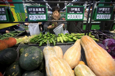 上周食用農產品價格小幅回落，生產資料價格繼續回升